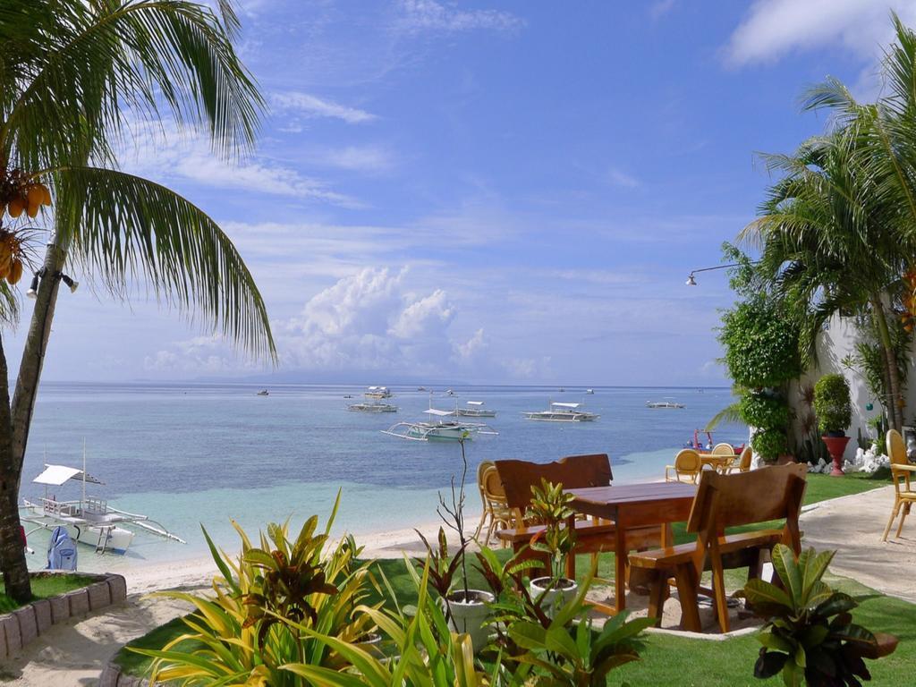 Isis Bungalows Hotel Panglao Bagian luar foto