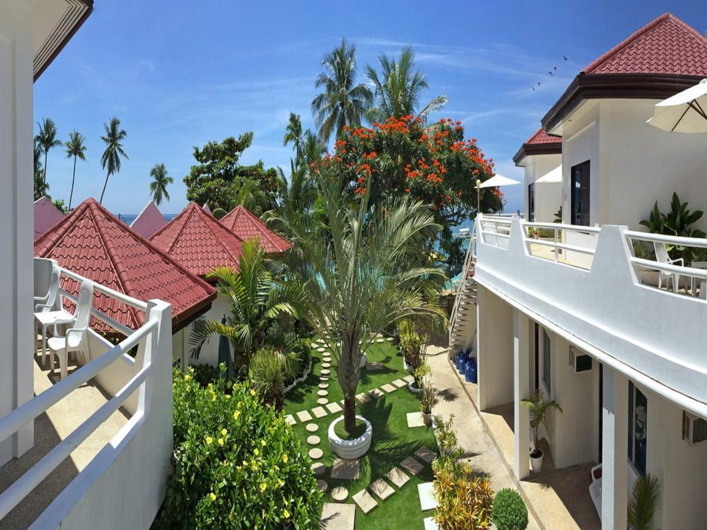 Isis Bungalows Hotel Panglao Bagian luar foto