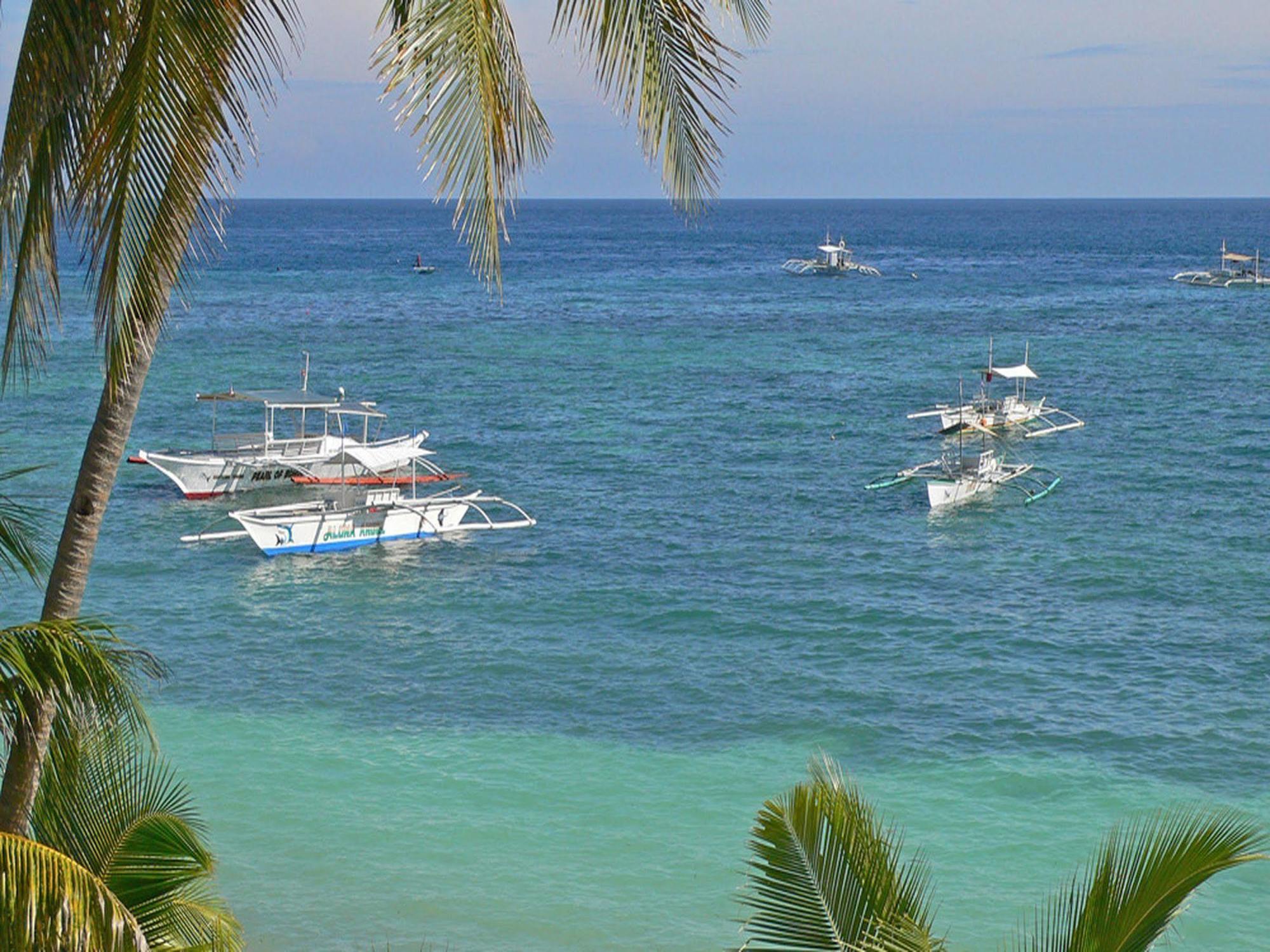 Isis Bungalows Hotel Panglao Bagian luar foto