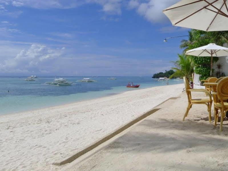 Isis Bungalows Hotel Panglao Bagian luar foto